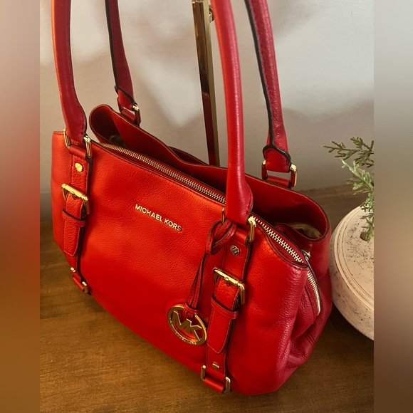 Michael Kors Bedford Satchel/Shoulder Bag - Picture 3 of 16